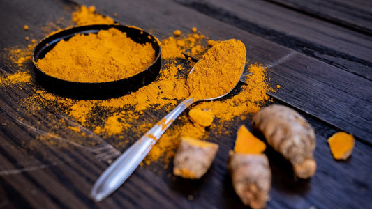 Bienfaits et contre indications du curcuma